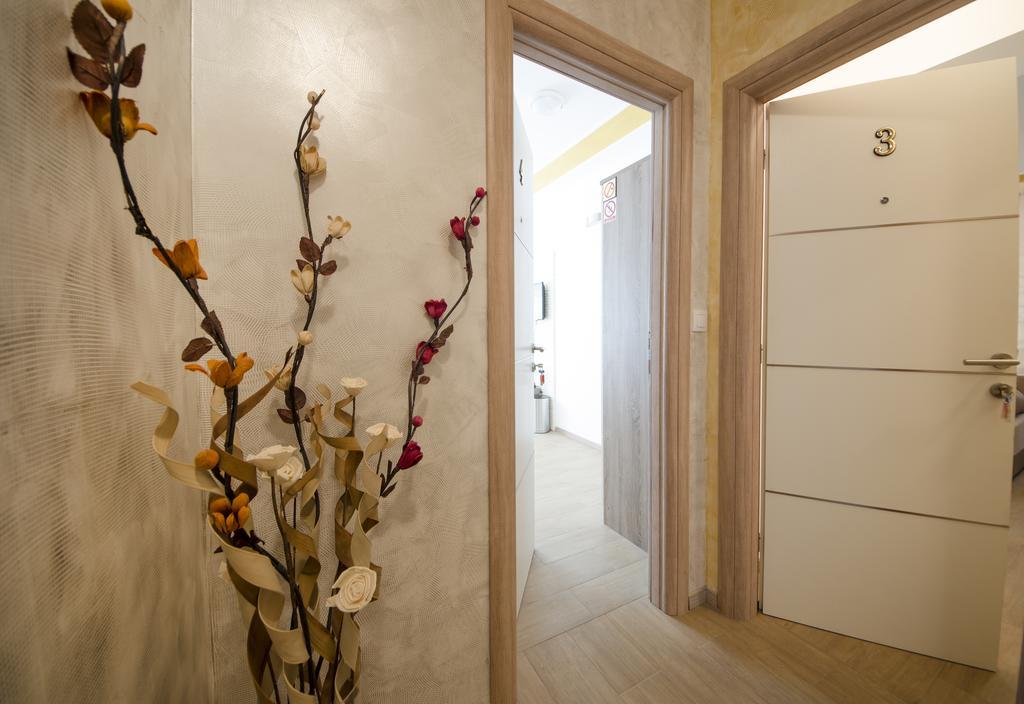 Guest House Mia Spalato Esterno foto